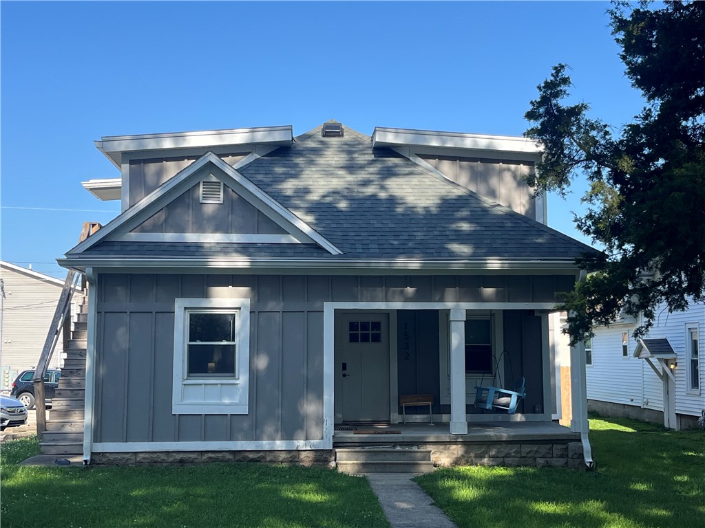 1532 2nd Street Property Photo 1
