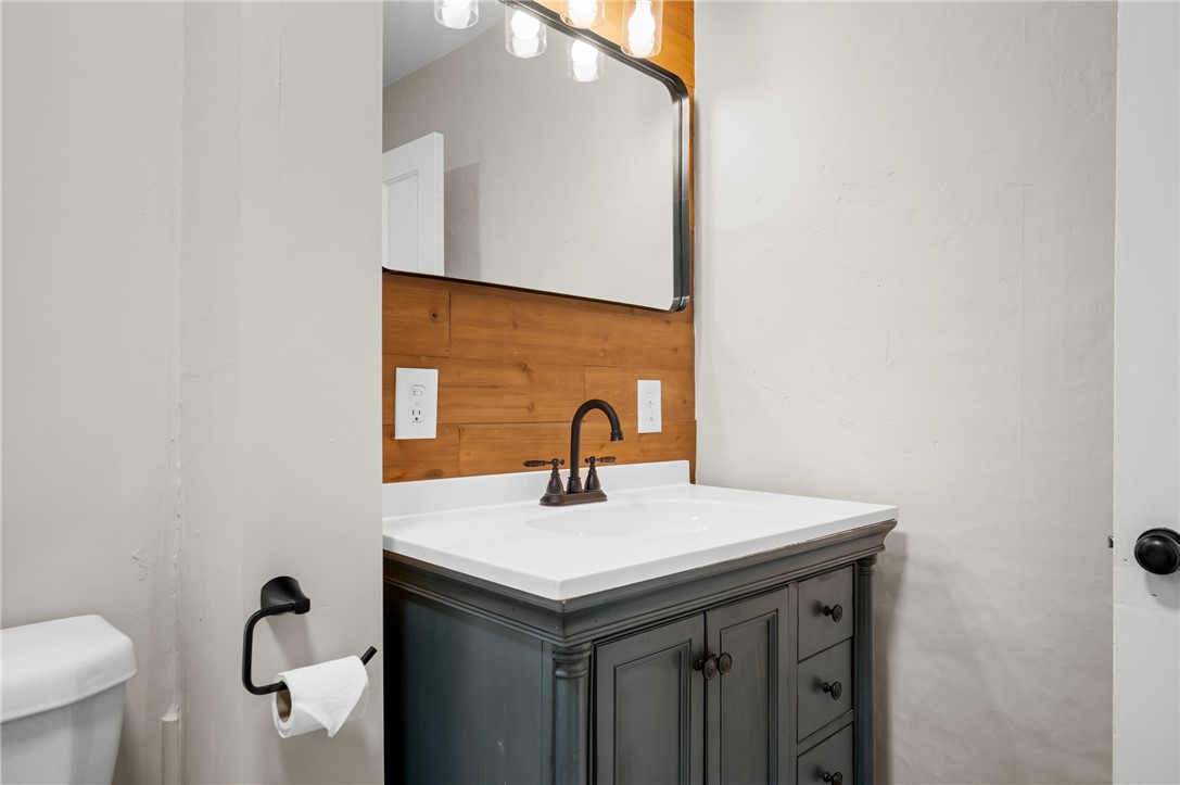 306 E Madison Street Property Photo 17