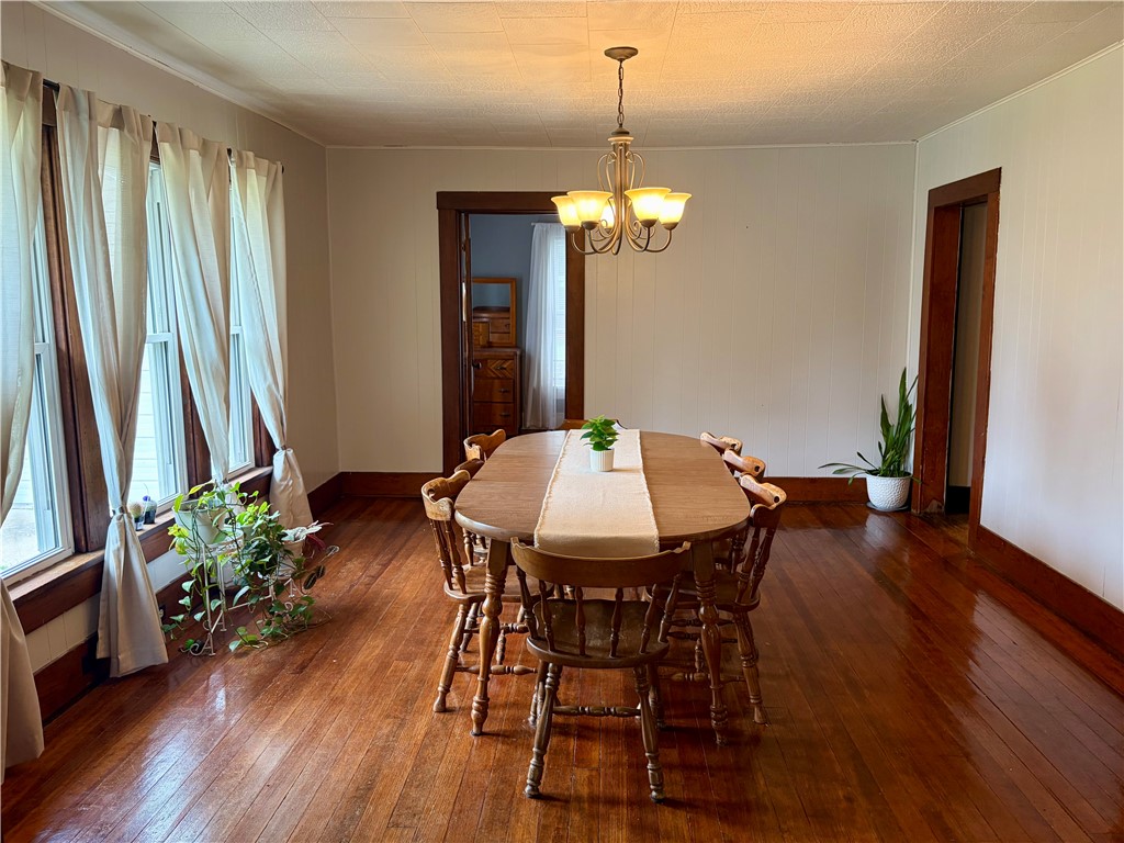 207 S Hickory Street Property Photo 18