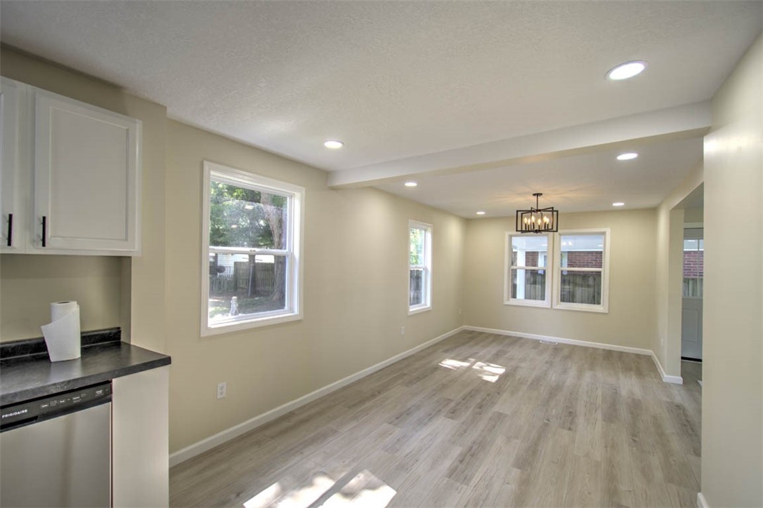 214 S Linden Avenue Property Photo 12