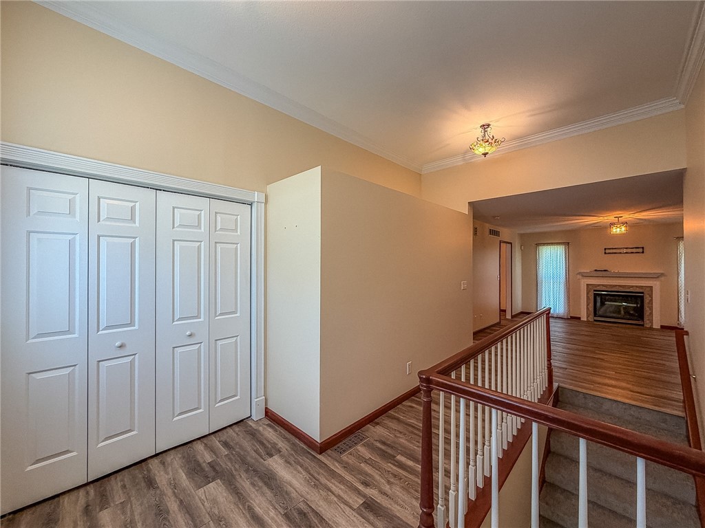 17 Lafayette Meadows Property Photo 4