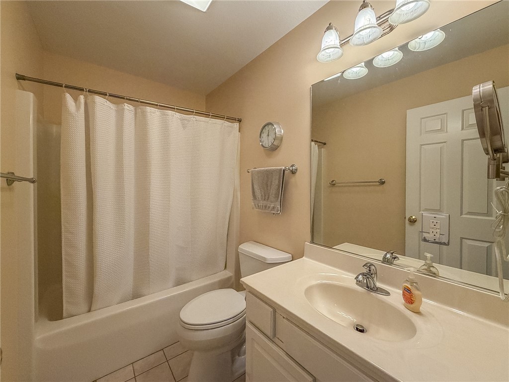 17 Lafayette Meadows Property Photo 24