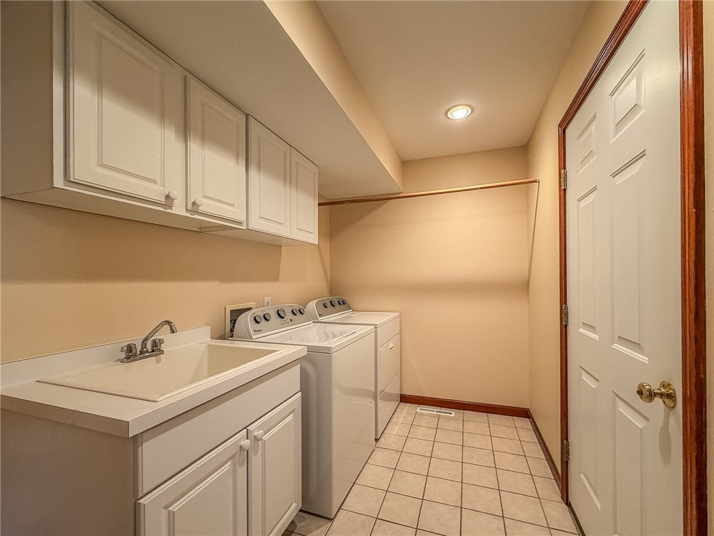 17 Lafayette Meadows Property Photo 25