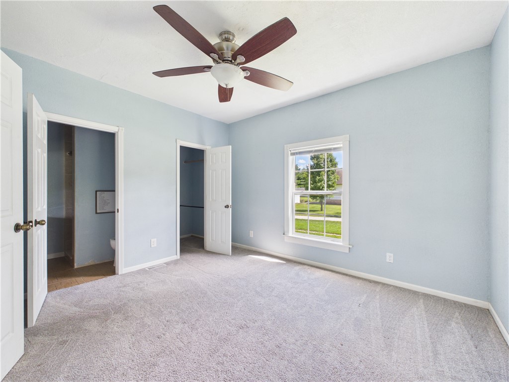 409 S Seminary Street Property Photo 5
