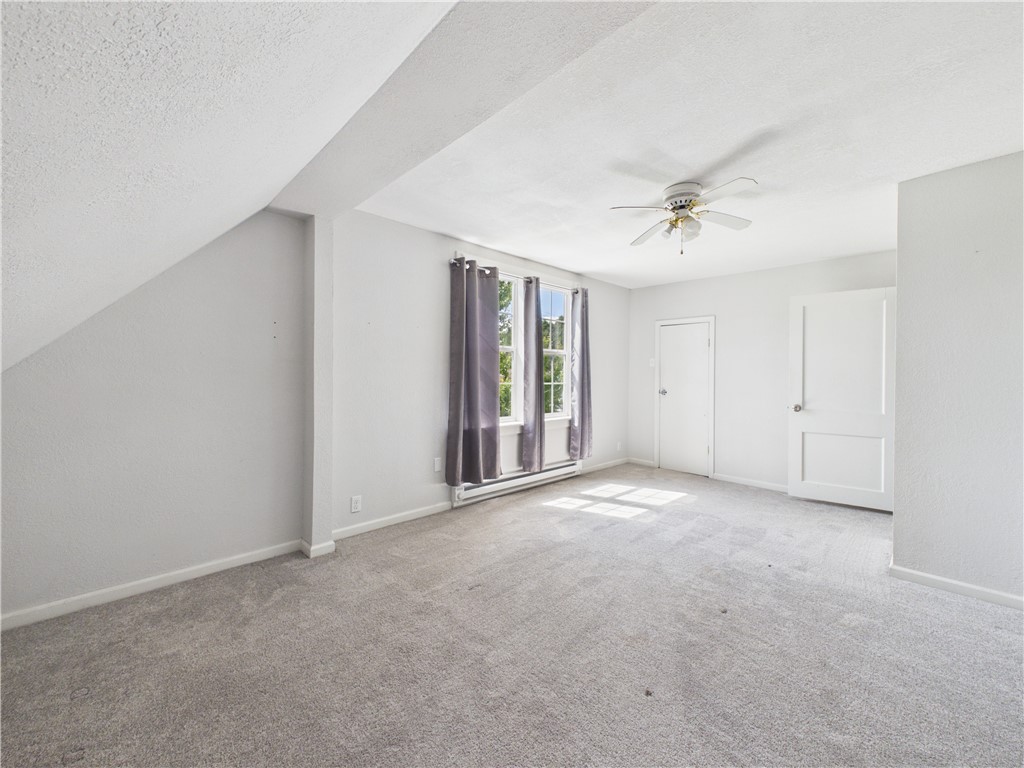 409 S Seminary Street Property Photo 13