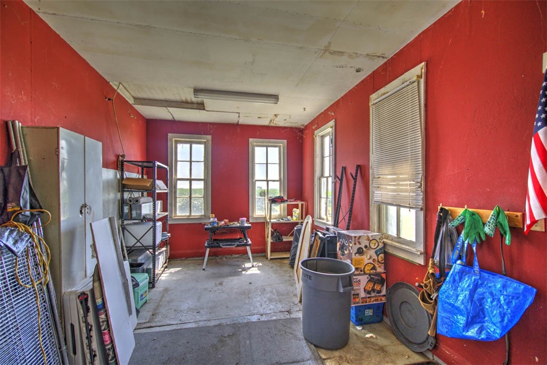 232 Locust Street Property Photo 14
