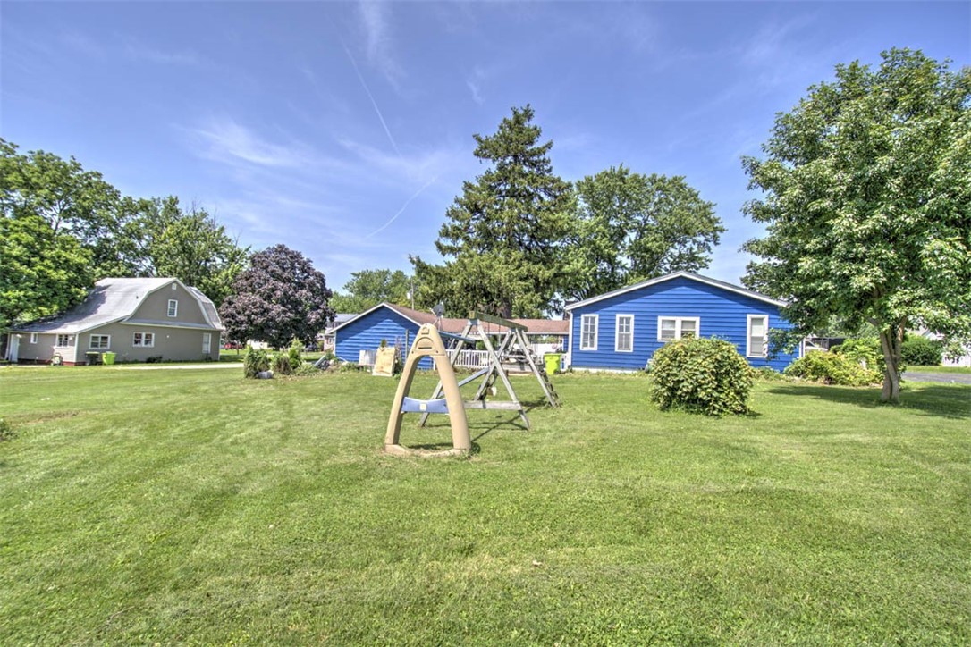 232 Locust Street Property Photo 16