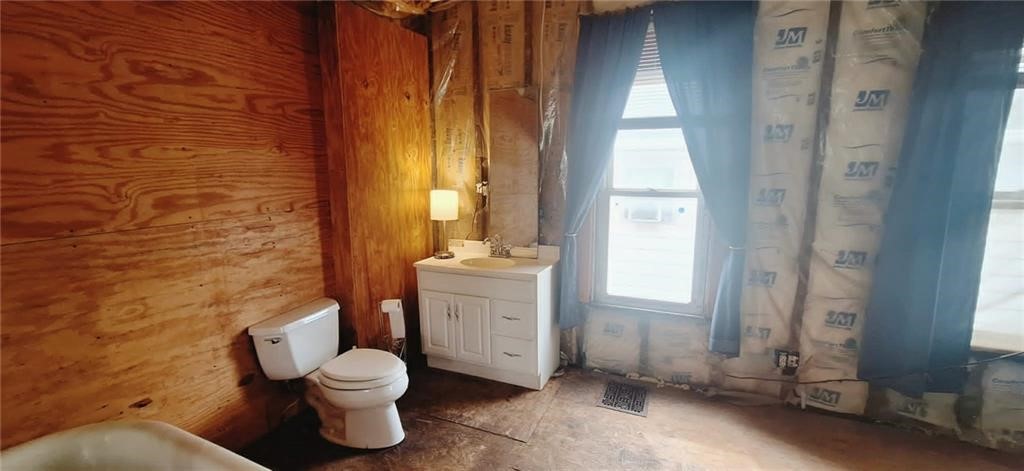 409 Ann Street Property Photo 9