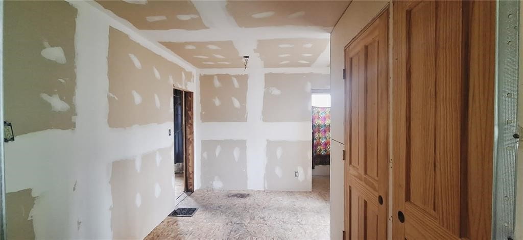 409 Ann Street Property Photo 11