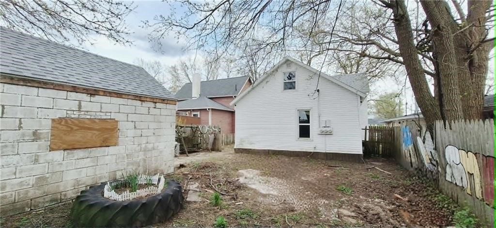409 Ann Street Property Photo 21