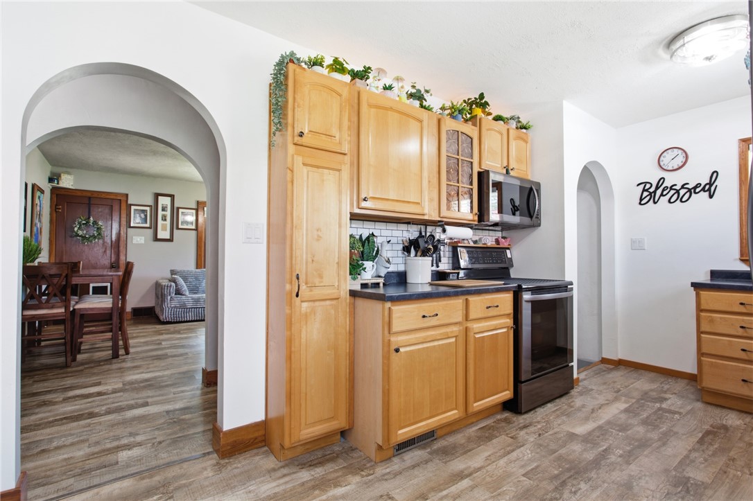 126 2nd Street Property Photo 11