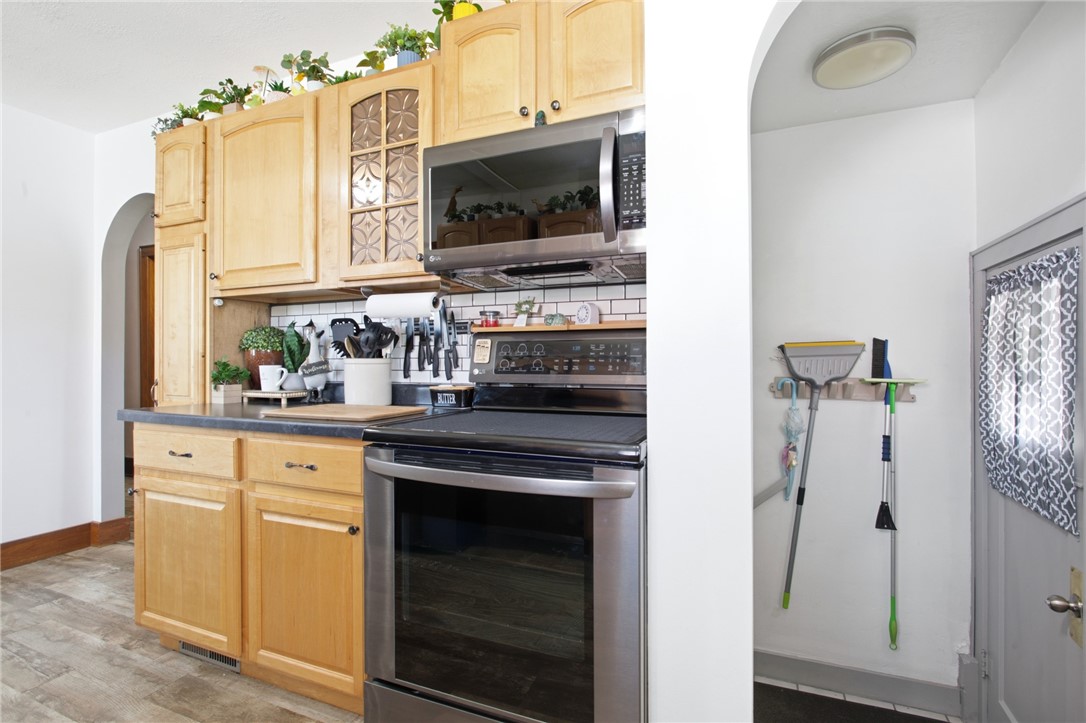 126 2nd Street Property Photo 13