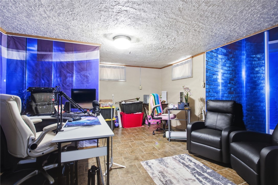 126 2nd Street Property Photo 25