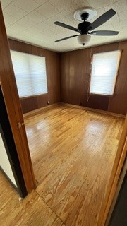 903 Lawndale Avenue Property Photo 4
