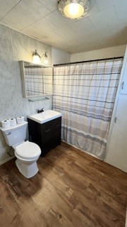 903 Lawndale Avenue Property Photo 6