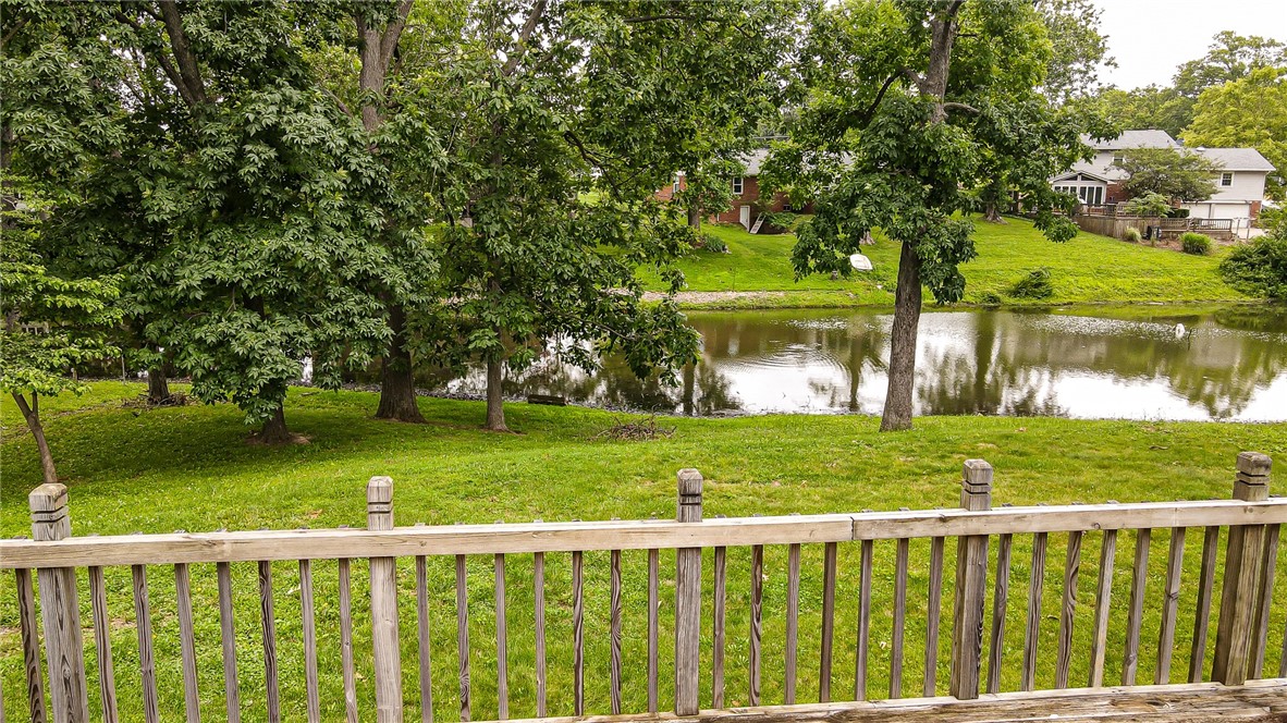 18 Lakewood Drive Property Photo 9