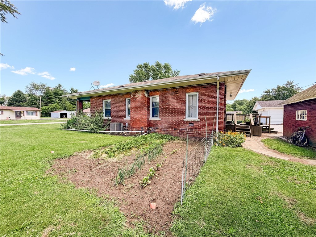 611 E Jackson Avenue Property Photo 21