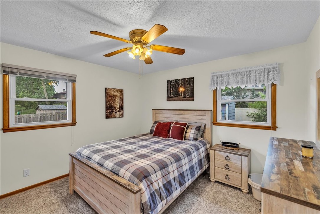 2220 W Ravina Park Road Property Photo 18