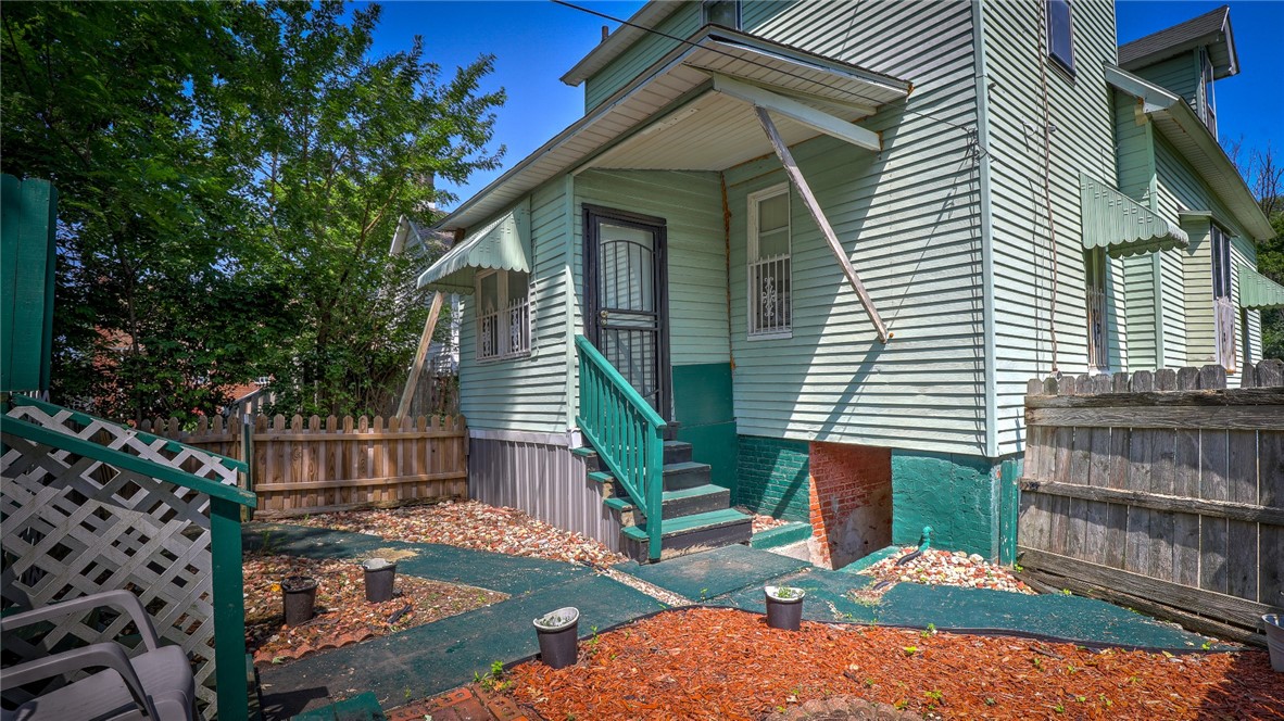 953 W Macon Street Property Photo 11