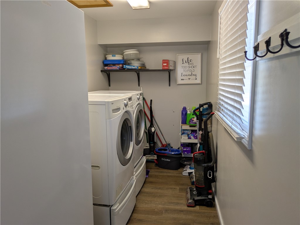 709 Ten Broeck Street Property Photo 8