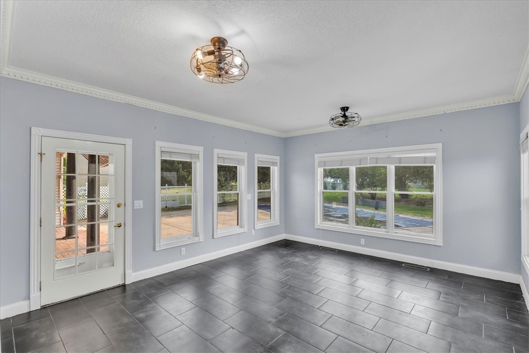 867 Jasons Way Property Photo 10