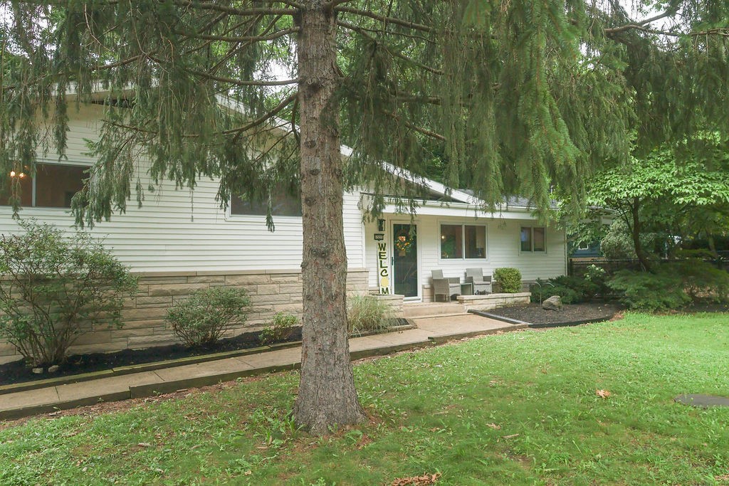 1525 Myrtle Drive Property Photo 1