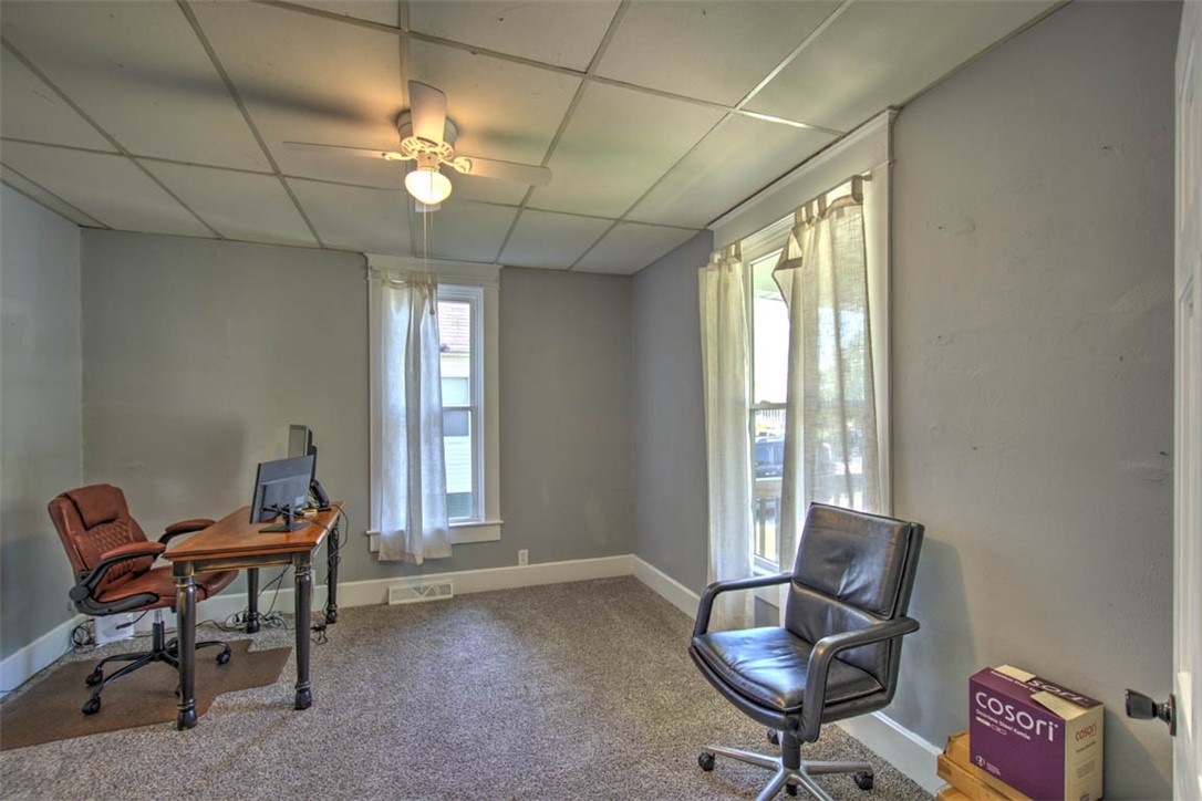 110 N Poplar Street Property Photo 19