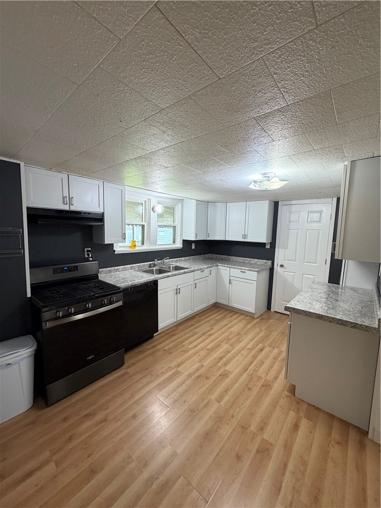 8 E Madison Avenue Property Photo 3