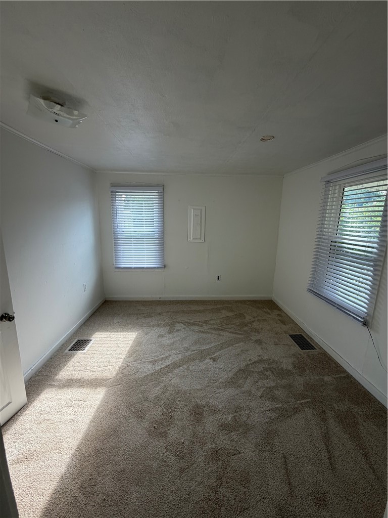 8 E Madison Avenue Property Photo 8