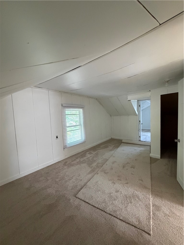 8 E Madison Avenue Property Photo 10