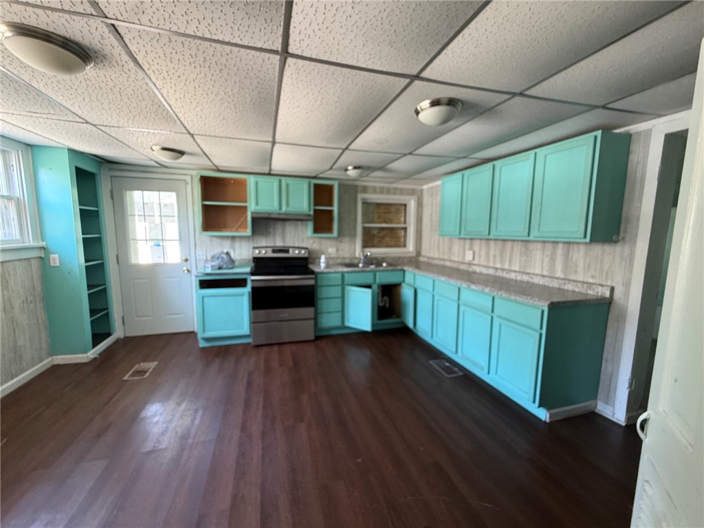 1208 Marshall Street Property Photo 9