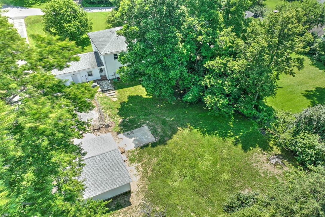 19 Montgomery Place Property Photo 6