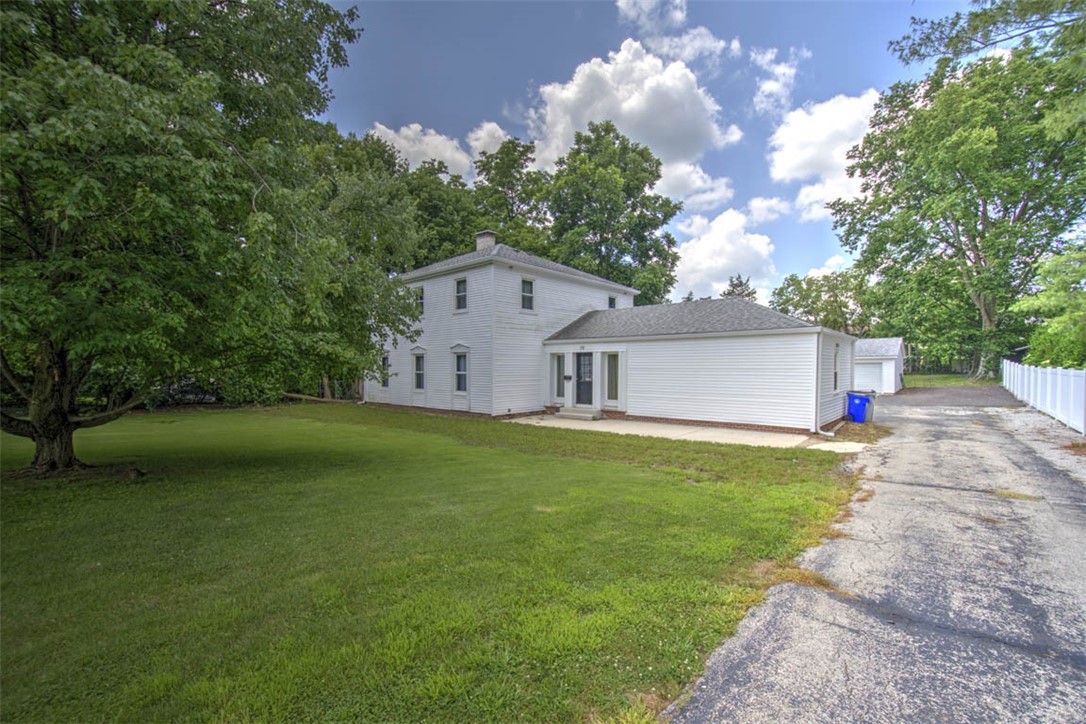 19 Montgomery Place Property Photo 8