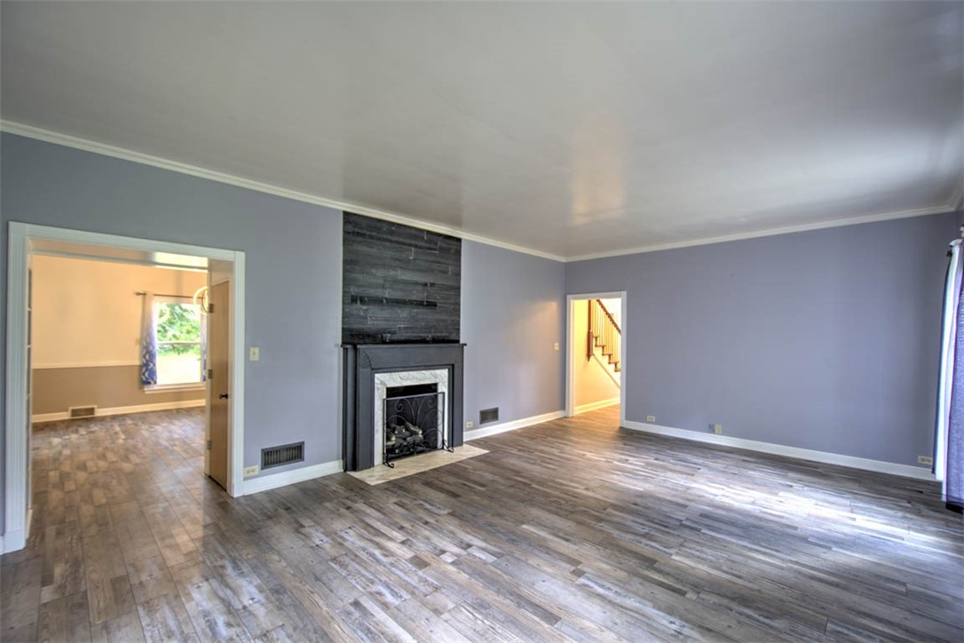 19 Montgomery Place Property Photo 11