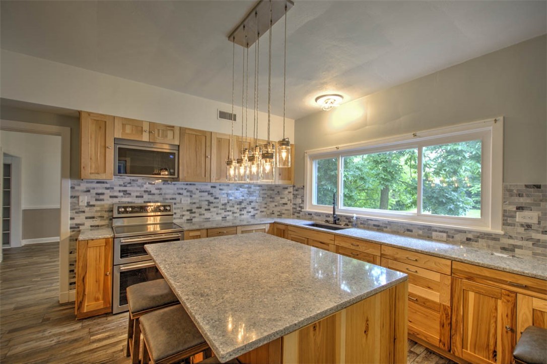 19 Montgomery Place Property Photo 12