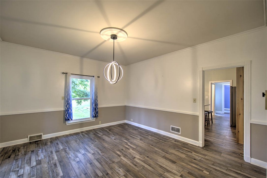 19 Montgomery Place Property Photo 17