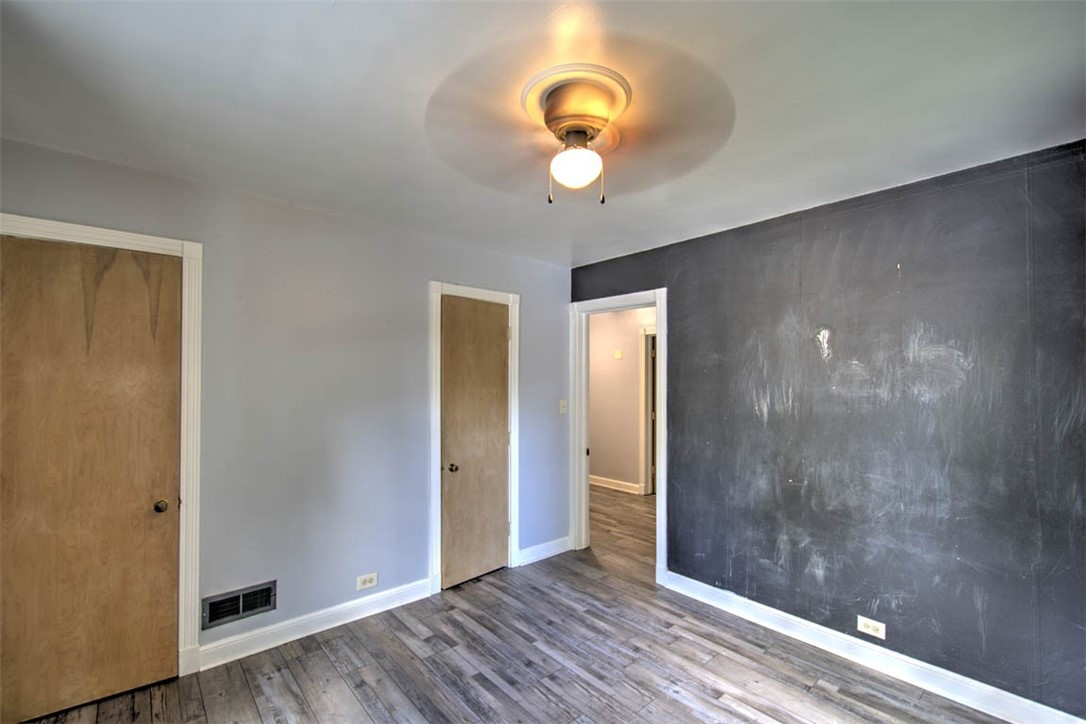 19 Montgomery Place Property Photo 25