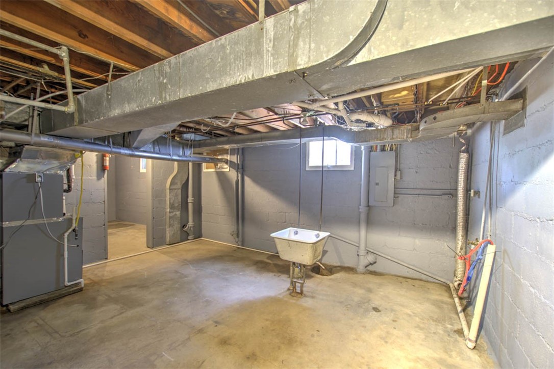 19 Montgomery Place Property Photo 32