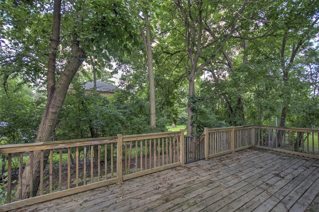 19 Montgomery Place Property Photo 37