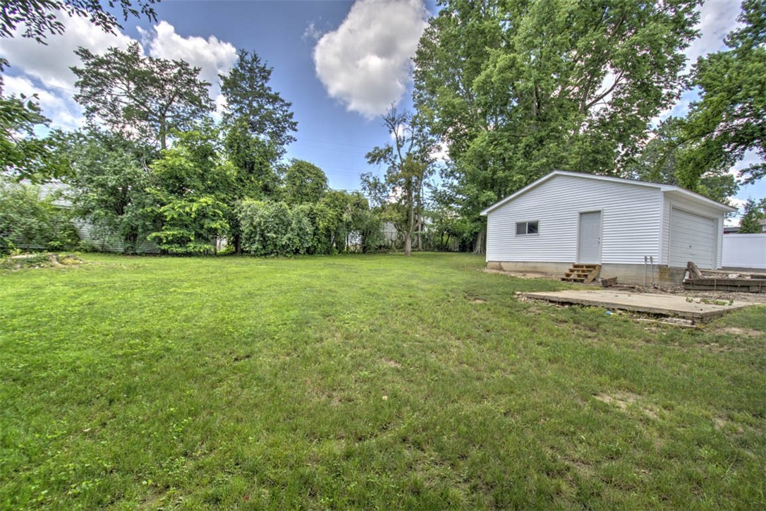 19 Montgomery Place Property Photo 38