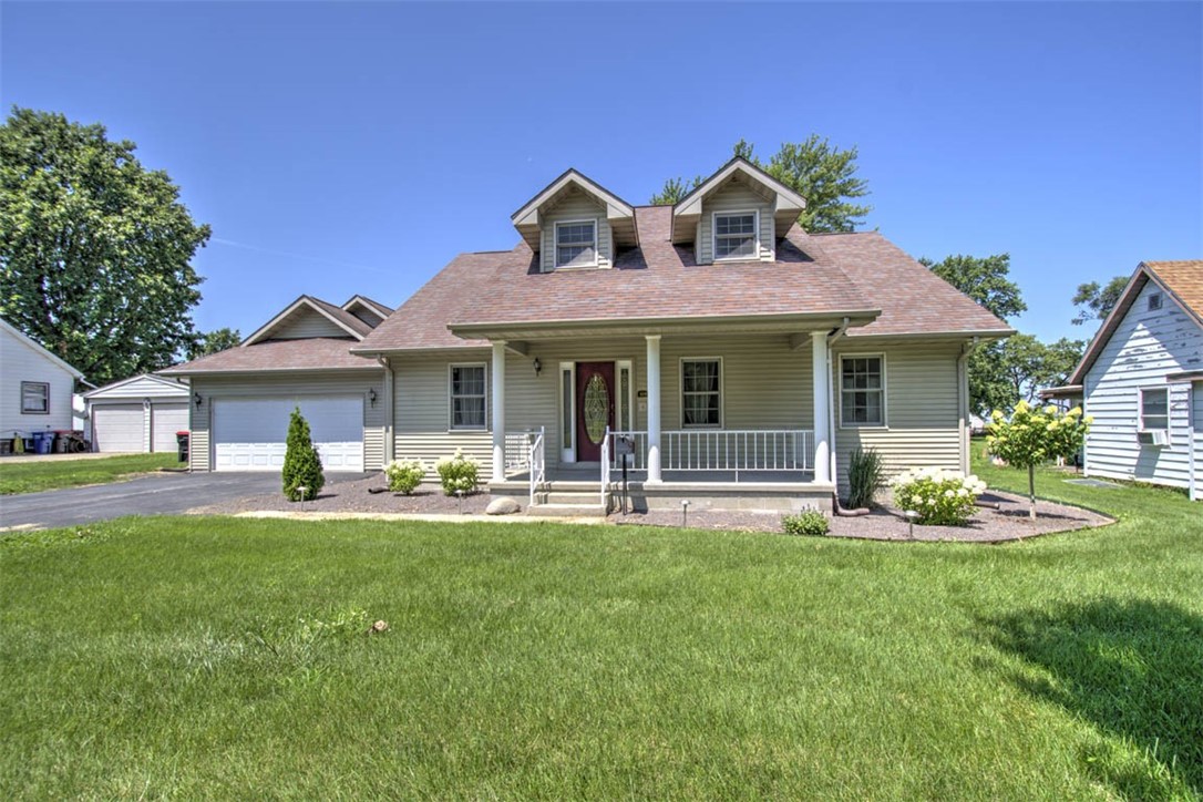 309 N Walnut Street