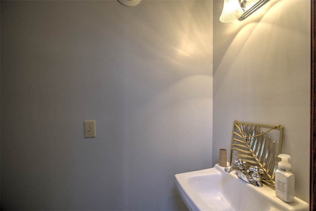 309 N Walnut Street Property Photo 27