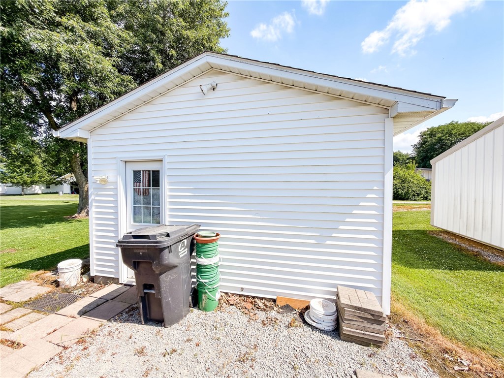 503 E Edgar Avenue Property Photo 29