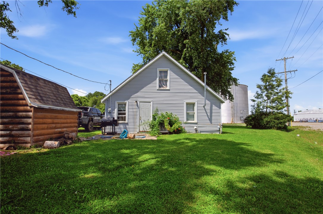 201 W Madison Avenue Property Photo 4