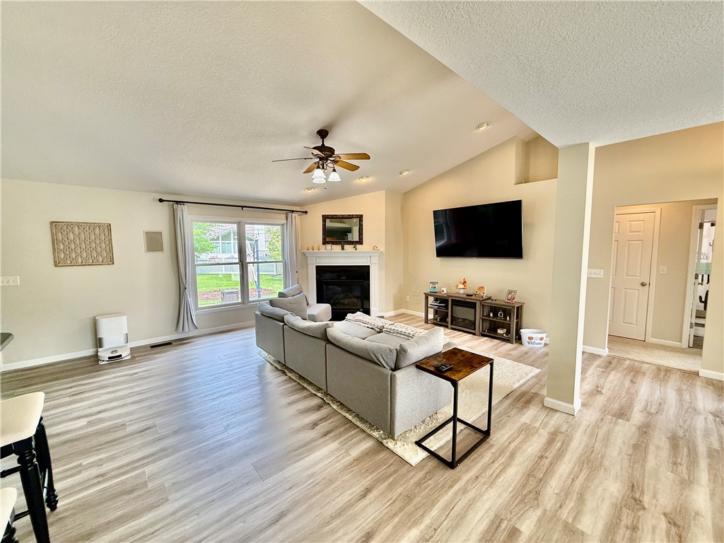 140 Lexington Circle Property Photo 20