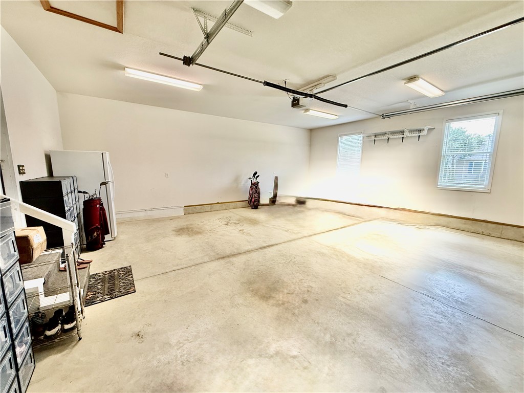 140 Lexington Circle Property Photo 46