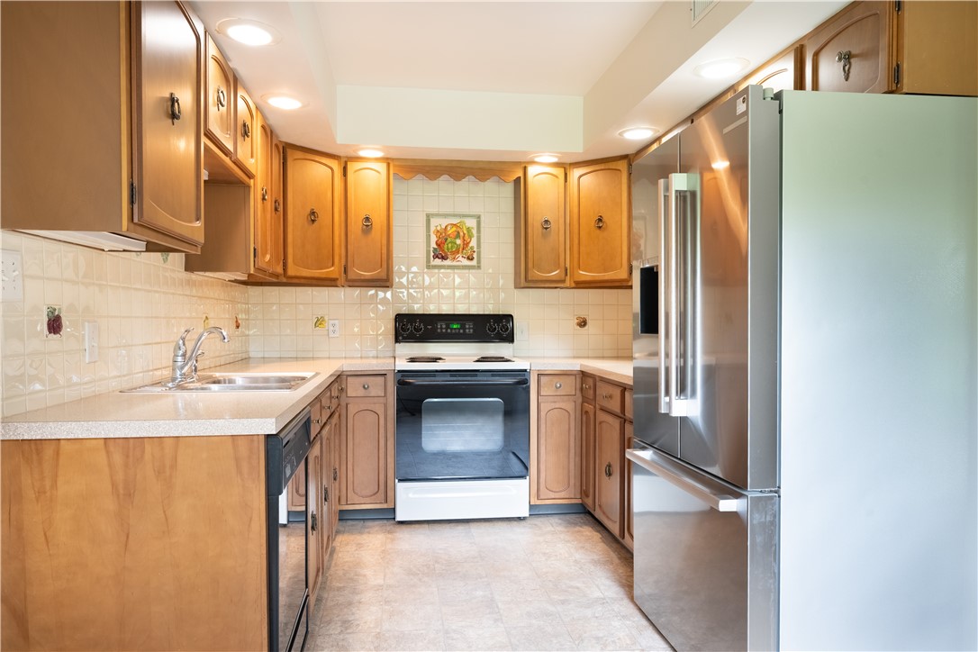 37 Marquette Road Property Photo 16