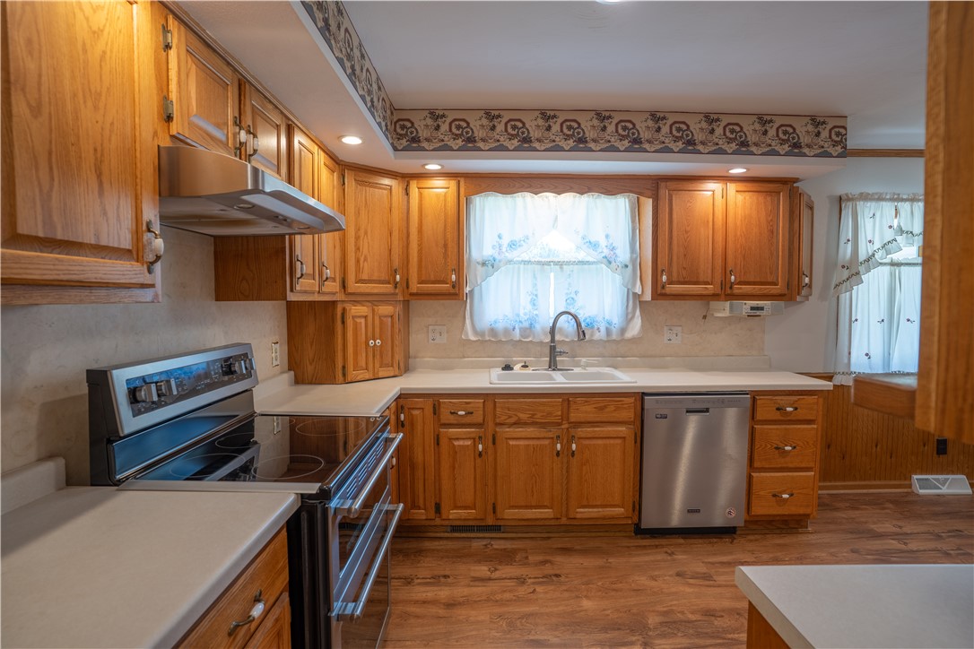 1017 Wenthe Drive Property Photo 13