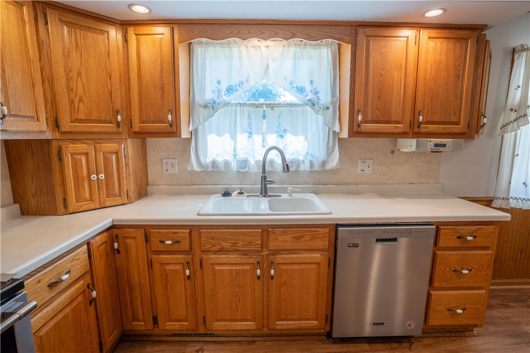 1017 Wenthe Drive Property Photo 14