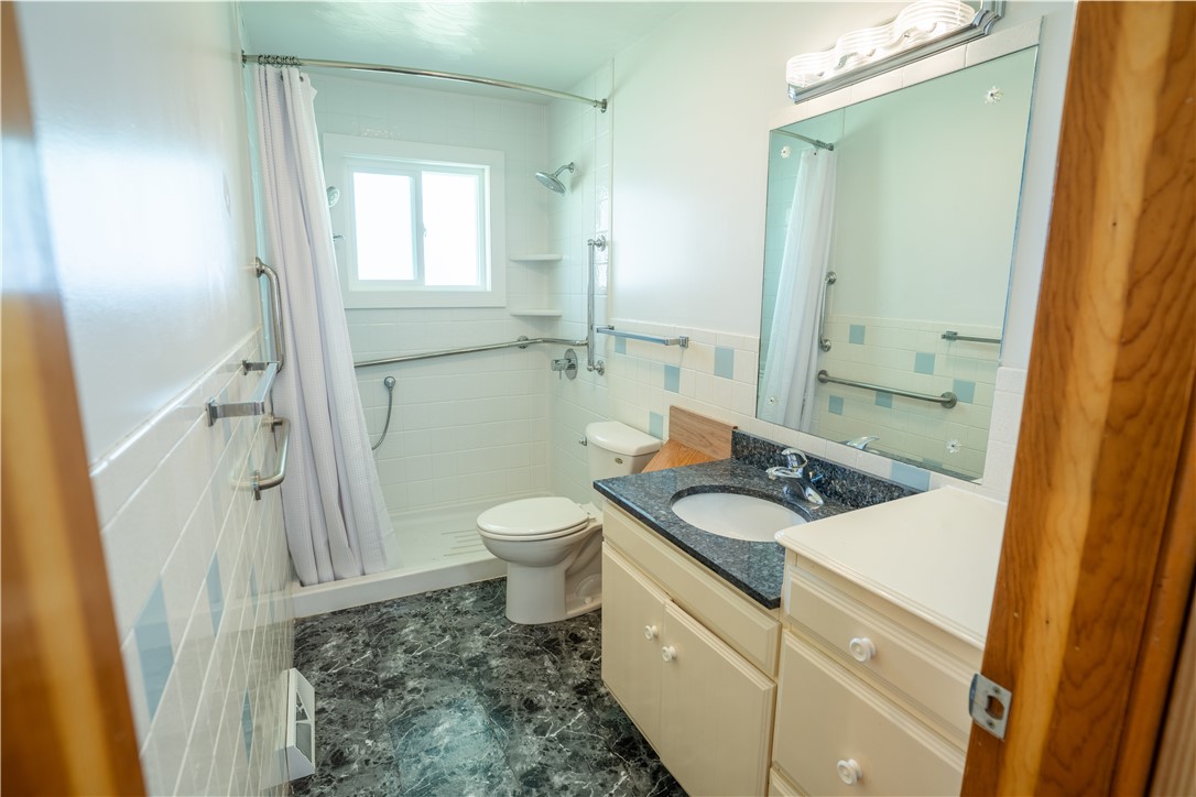 1017 Wenthe Drive Property Photo 19